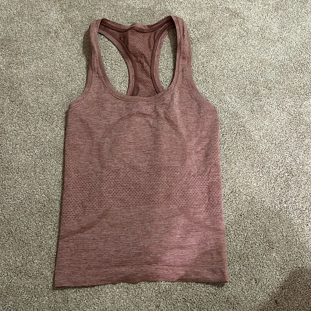 LULULEMON tank